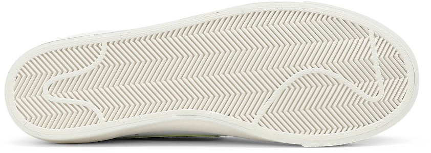 耐克Blazer Mid '77 复古款 '白松绿色' BQ6806-115 Shop 耐克Blazer Mid '77 复古款 '白松绿色' BQ6806-115