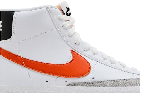耐克Blazer Mid '77 复古款 白色安全橙 BQ6806-123 Order 耐克Blazer Mid '77 复古款 白色安全橙 BQ6806-123