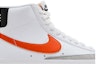 Order 耐克Blazer Mid '77 复古款 白色安全橙 BQ6806-123