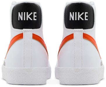 耐克Blazer Mid '77 复古款 白色安全橙 BQ6806-123 Details for 耐克Blazer Mid '77 复古款 白色安全橙 BQ6806-123