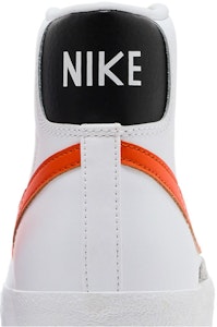 耐克Blazer Mid '77 复古款 白色安全橙 BQ6806-123 Sizing 耐克Blazer Mid '77 复古款 白色安全橙 BQ6806-123