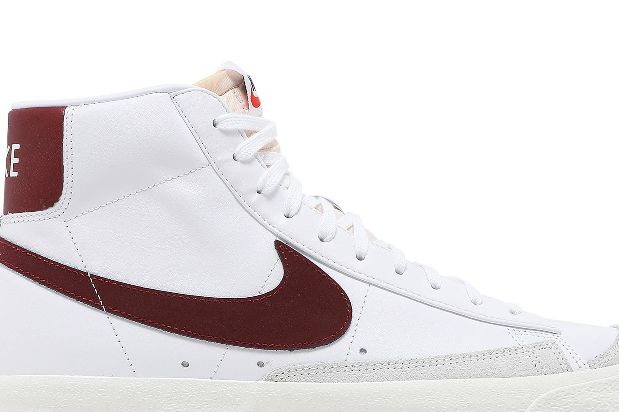 Buy Nike Blazer Mid 77 Vintage White Team Red BQ6806 111 Novelship