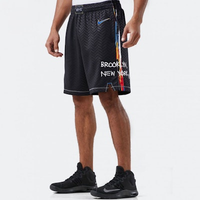 Nike Brooklyn Nets Fan Edition Celana Basket Kasual Musim FW20 Hitam CN1964-010 Sizing Nike Brooklyn Nets Fan Edition Celana Basket Kasual Musim FW20 Hitam CN1964-010