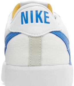 ナイキ ブルーイン リアクト SB 白/青 CJ1661-100 Sizing ナイキ ブルーイン リアクト SB 白/青 CJ1661-100