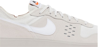 나이키 C1TY '안전 콘' FZ3863-004 Order 나이키 C1TY '안전 콘' FZ3863-004