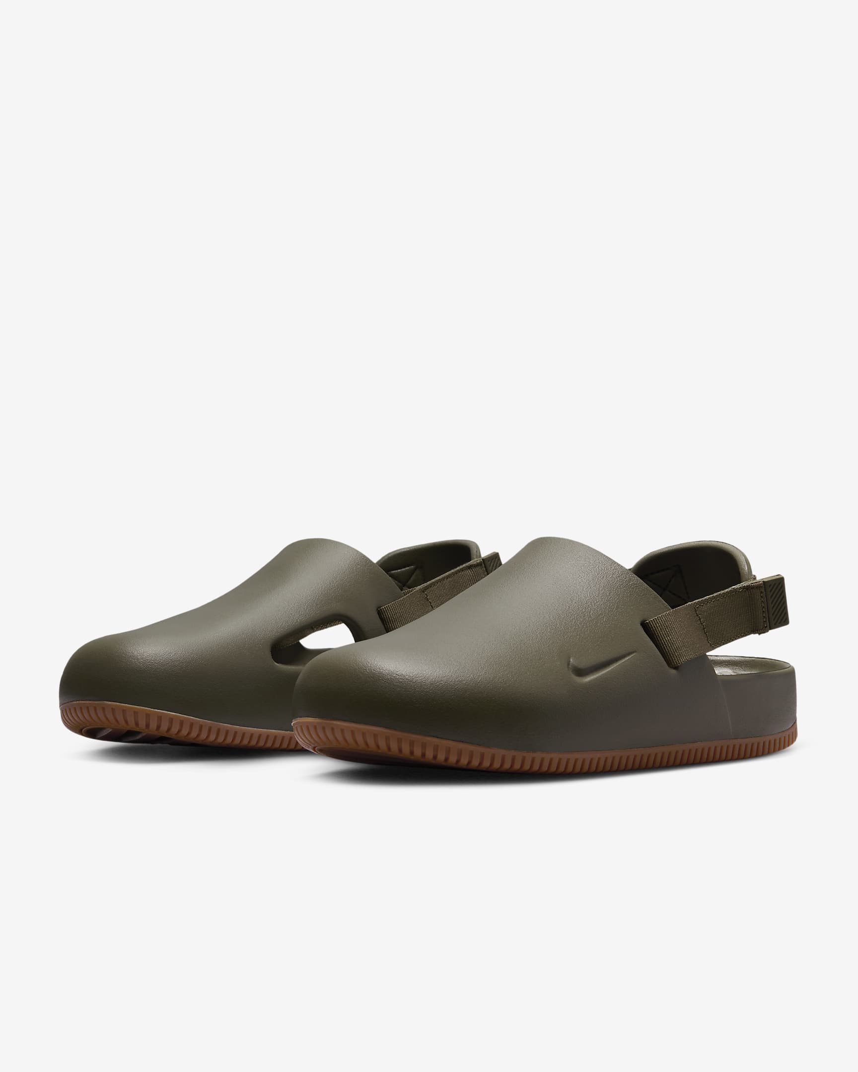 Details for Nike Calm ''Medium Olive Gum'' Schoenen FD5131-202