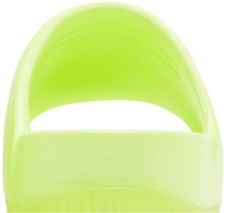 ナイキ カームスライド "ボルト" FD4116-700 Sizing ナイキ カームスライド "ボルト" FD4116-700