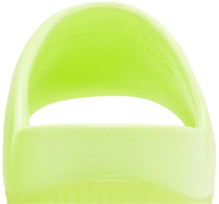 Nike Calm Slide 'Volt' FD4116-700 Sizing Nike Calm Slide 'Volt' FD4116-700