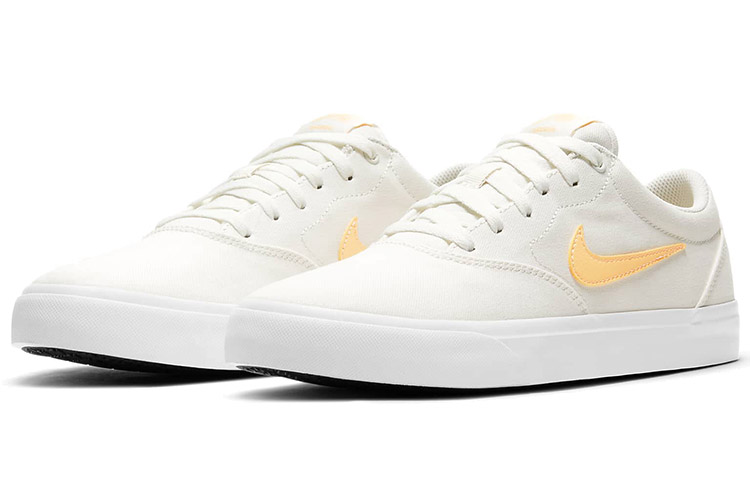 Lookbook Nike Charge Canvas SB 'Sail Melon Tint' Wanita CD6279-105