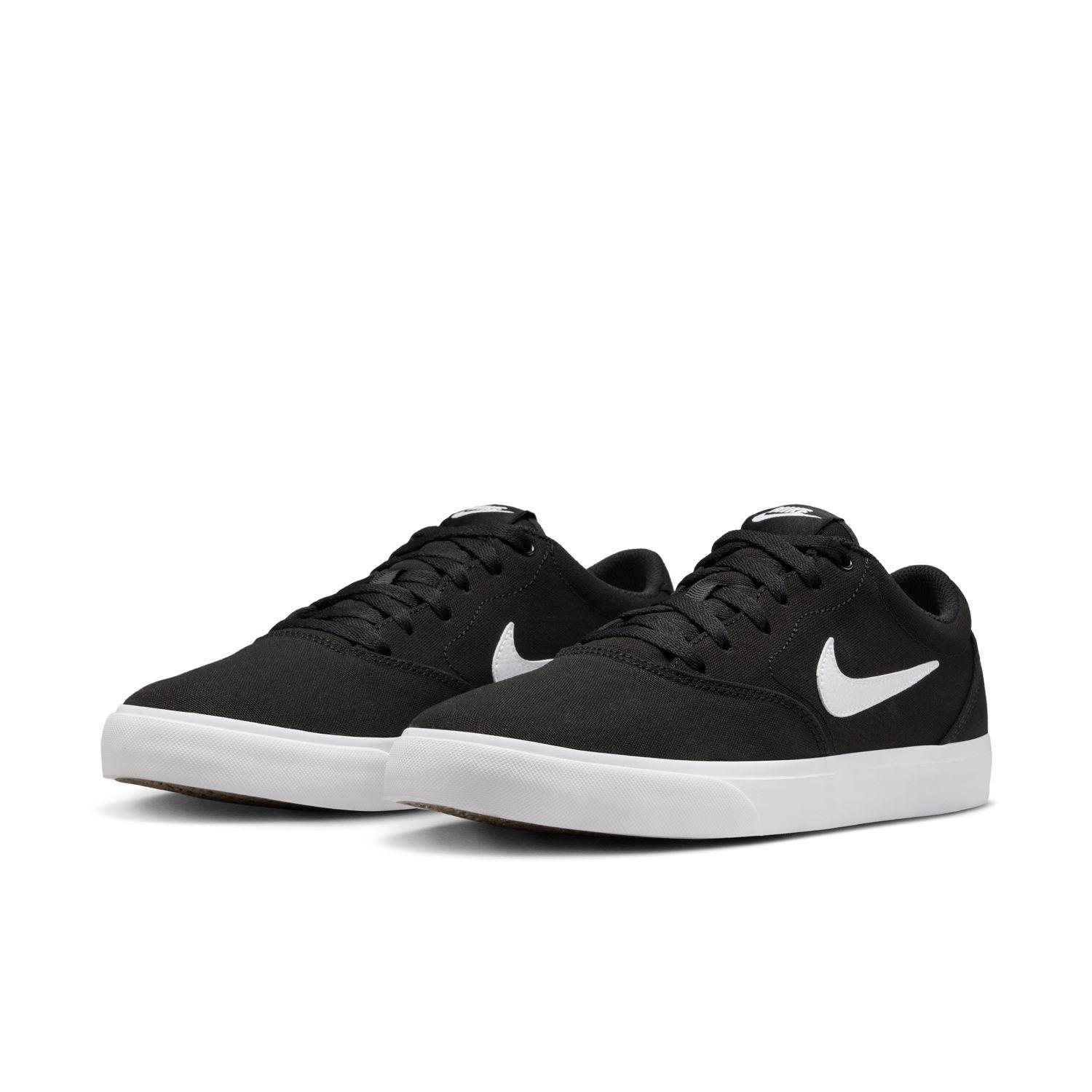 Lookbook Nike Charge CNVS 001 黑/白款運動鞋 IB2748-001