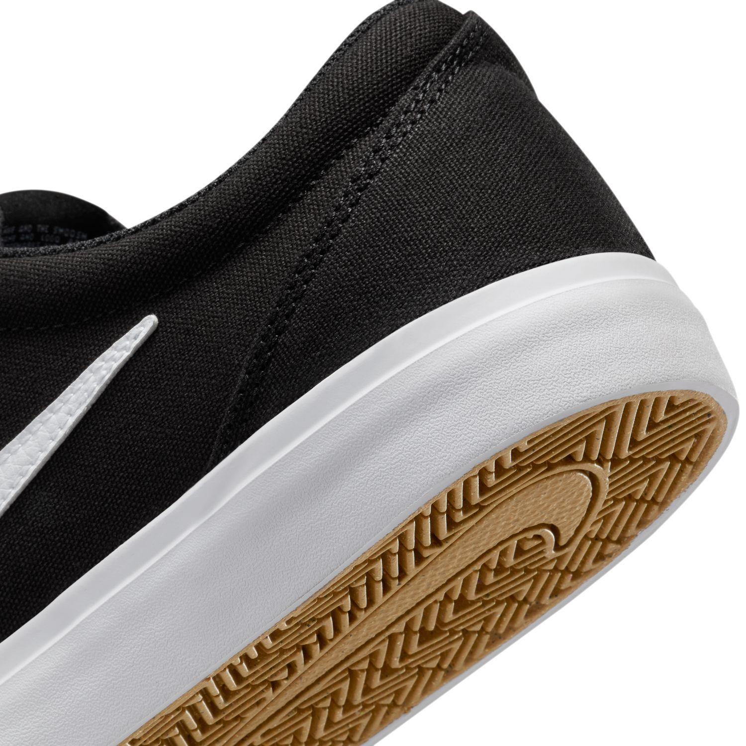 Sizing Nike Charge CNVS 001 黑/白款運動鞋 IB2748-001