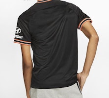 Nike Chelsea BREATHE Tercera Camiseta Negra de Fútbol para Aficionados. AT0028-011 Purchase Nike Chelsea BREATHE Tercera Camiseta Negra de Fútbol para Aficionados. AT0028-011