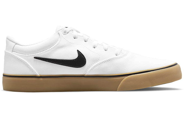 Lookbook Nike SB Chron Canvas 低筒板鞋 男女款 黑白
