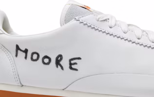 耐克经典 Cortez Kenny Moore 跑钉鞋 943088-100 Order 耐克经典 Cortez Kenny Moore 跑钉鞋 943088-100