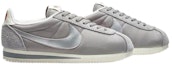 Shop Nike Classic Cortez Nylon Premium 'Kelabu Sederhana' 876873-001