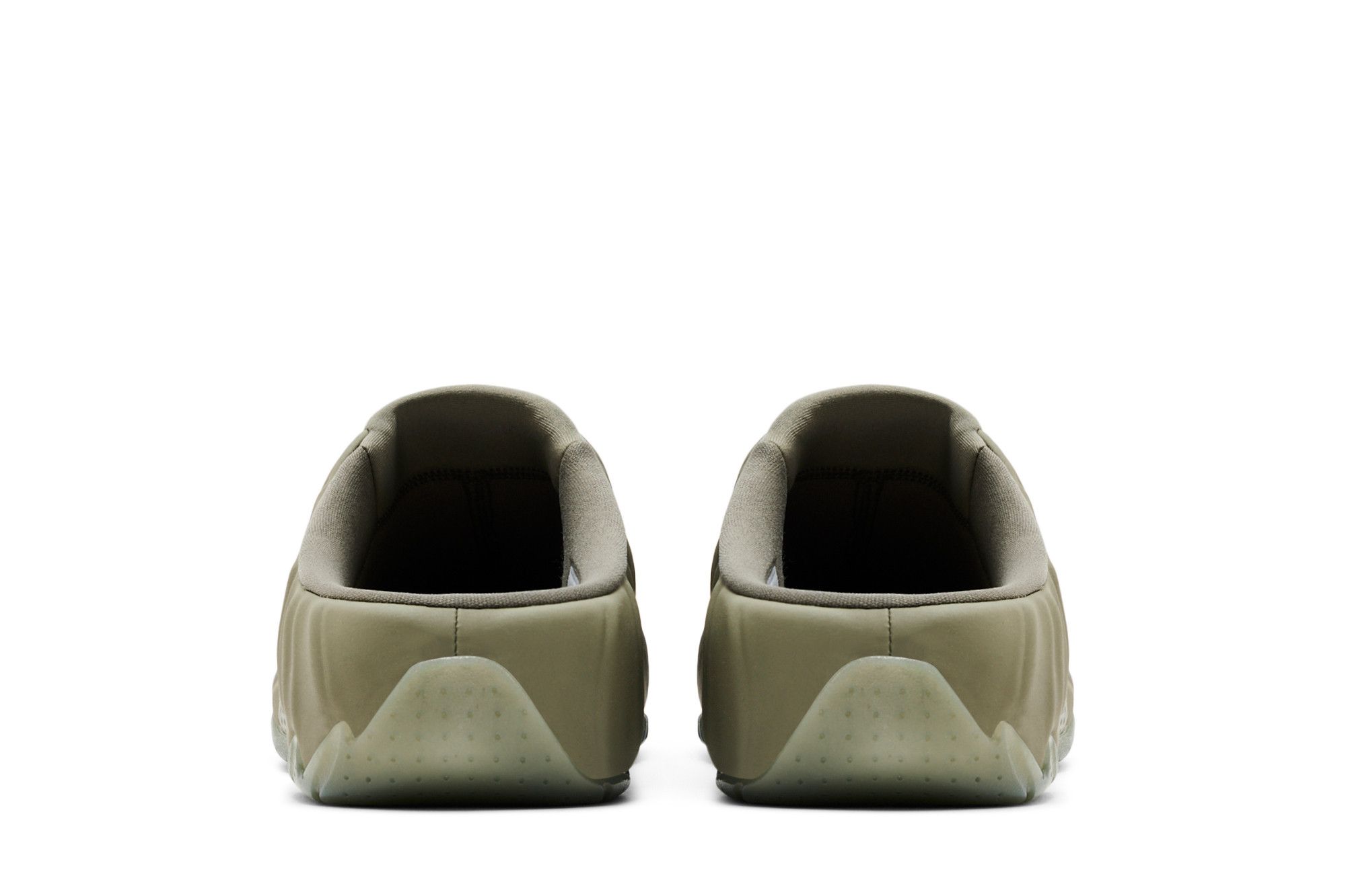 Sizing 耐克泡沫战靴"浅军绿" HF2900-300