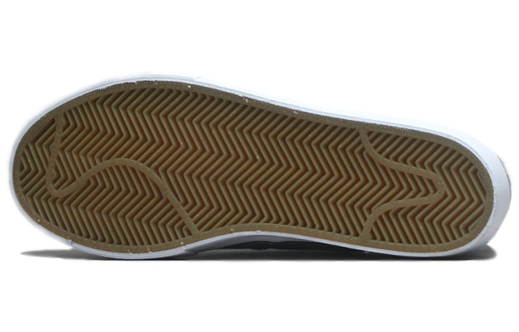 Shop ナイキ クラッチ キャンバス SB ダークグレー 729825-007