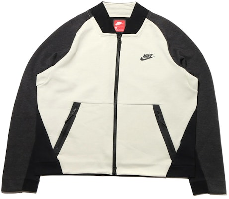 Nike Colorblock Track Jacket - Black/White 886618-091 Buy Nike Colorblock Track Jacket - Black/White 886618-091