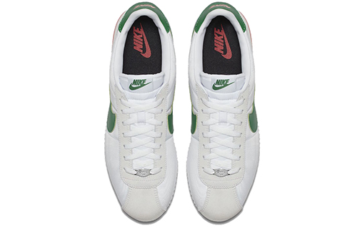 Shop Nike Cortez 'Cinco de Mayo' Zapatillas Edición Especial 819720-103