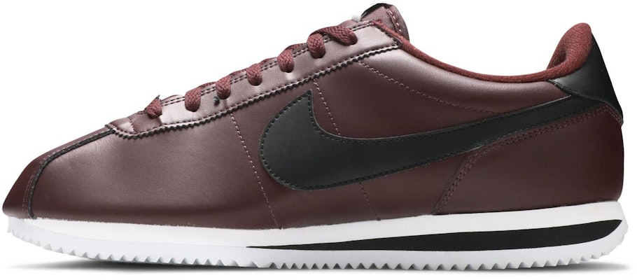 Nike Cortez Basic Leather 'Burgundy Crush' en Español 819719-600 Lookbook Nike Cortez Basic Leather 'Burgundy Crush' en Español 819719-600