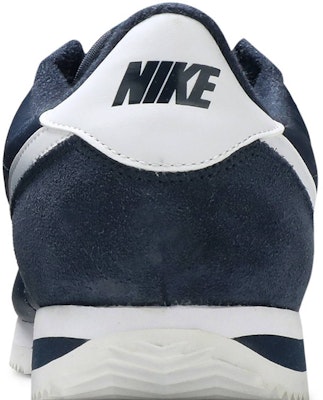 Nike Cortez Basic Nylon Obsidian White ‘Metallic Silver 819720-411 Sizing Nike Cortez Basic Nylon Obsidian White ‘Metallic Silver 819720-411