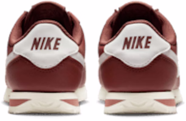 (JR) 耐克 Cortez 运动鞋 DM0950-200 Details for (JR) 耐克 Cortez 运动鞋 DM0950-200