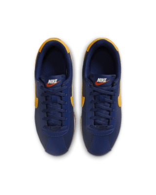 Shop (JR) 耐克 Cortez 运动鞋 DM0950-401