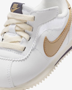 Nike Cortez Easy-On「白色深葡萄乾」 DM0952-109 Sizing Nike Cortez Easy-On「白色深葡萄乾」 DM0952-109