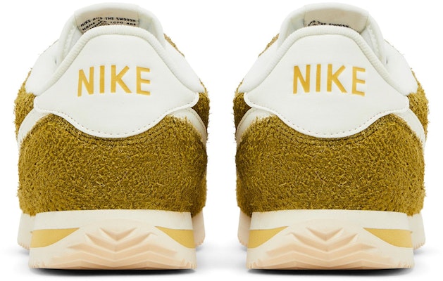 Nike Cortez SE 'Pacific Moss' HF3142-300 Details for Nike Cortez SE 'Pacific Moss' HF3142-300