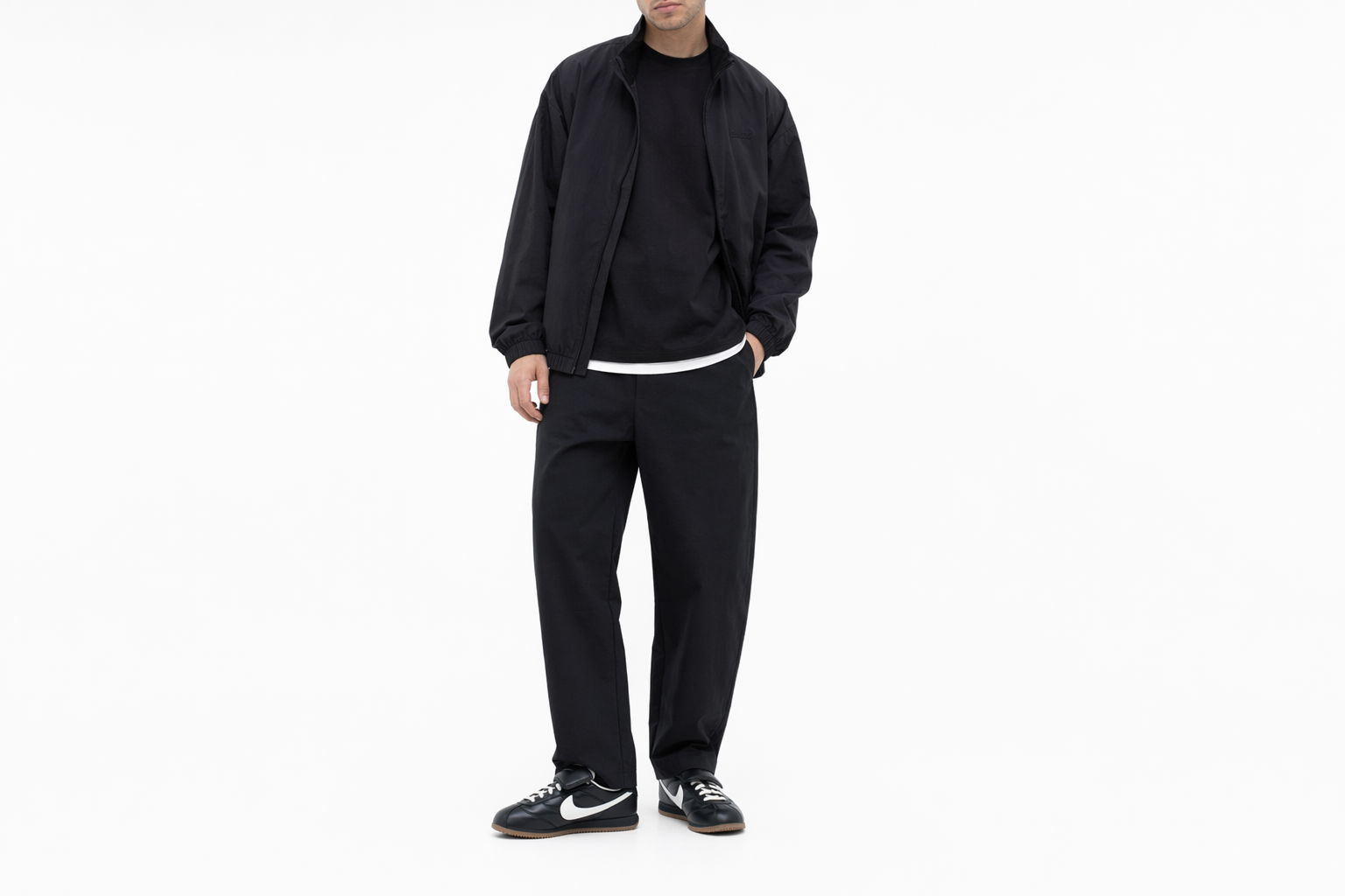 Order Nike Cortez SE 黑色/棕色/金屬深灰/米白 IM4843-010