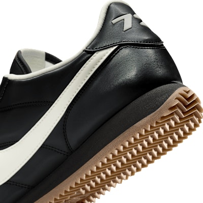 耐克Cortez SE 黑色/棕色/金属深灰/奶白 IM4843-010 Cheap 耐克Cortez SE 黑色/棕色/金属深灰/奶白 IM4843-010