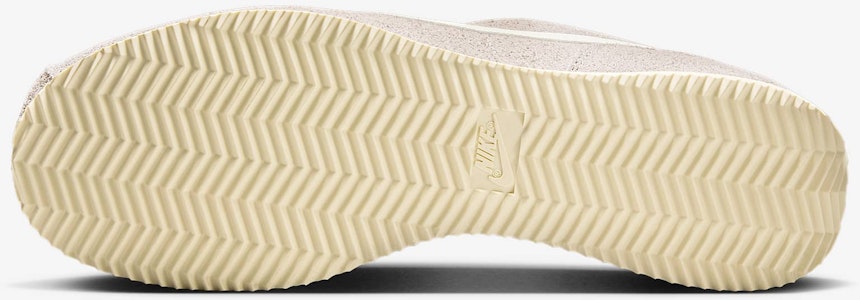 Nike Cortez SE Gamuza HF3142-001 Order Nike Cortez SE Gamuza HF3142-001