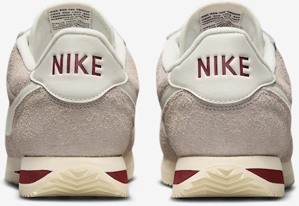 Nike Cortez SE Gamuza HF3142-001 Details for Nike Cortez SE Gamuza HF3142-001