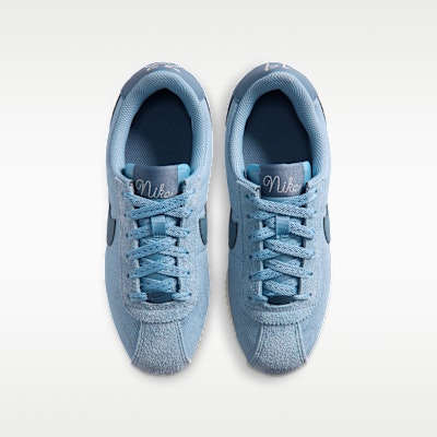 Nike Cortez SE Azul Trabajo/Azul Difuso/Blanco Sail IM6968-400 Shop Nike Cortez SE Azul Trabajo/Azul Difuso/Blanco Sail IM6968-400