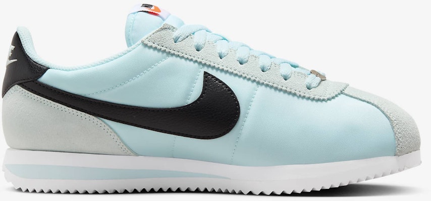 나이키 코르테즈 텍스타일 '글레이셔 블루 화이트' DZ2795-401 Lookbook 나이키 코르테즈 텍스타일 '글레이셔 블루 화이트' DZ2795-401