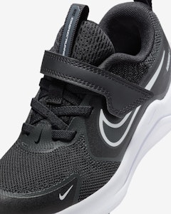 耐吉 Cosmic 跑者 HM4400-003 Sizing 耐吉 Cosmic 跑者 HM4400-003