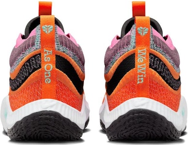 耐克 Cosmic Unity 3 '团结一心赢未来' DV2757-001 Shop 耐克 Cosmic Unity 3 '团结一心赢未来' DV2757-001