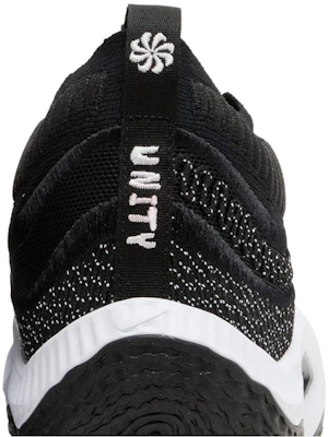 나이키 코스믹 유니티 3 TB '블랙 화이트' (Nike 코스믹 유니티 3 TB) DZ2906-002 Sizing 나이키 코스믹 유니티 3 TB '블랙 화이트' (Nike 코스믹 유니티 3 TB) DZ2906-002