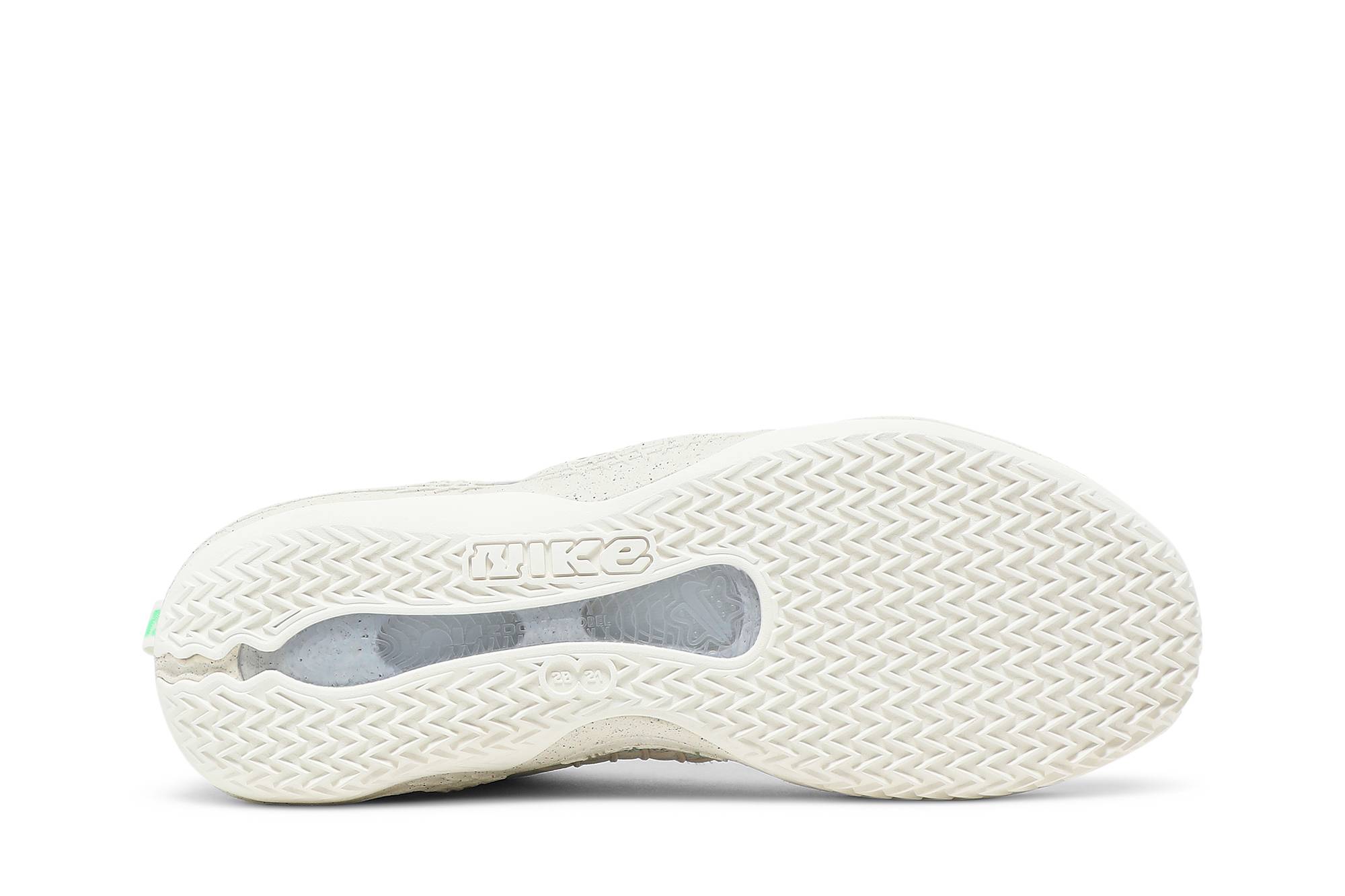 Shop ナイキ コズミック ユニティ "ナチュラル" (Nike Kozumiikku Yuniti "Nachuraru") DA6725-100