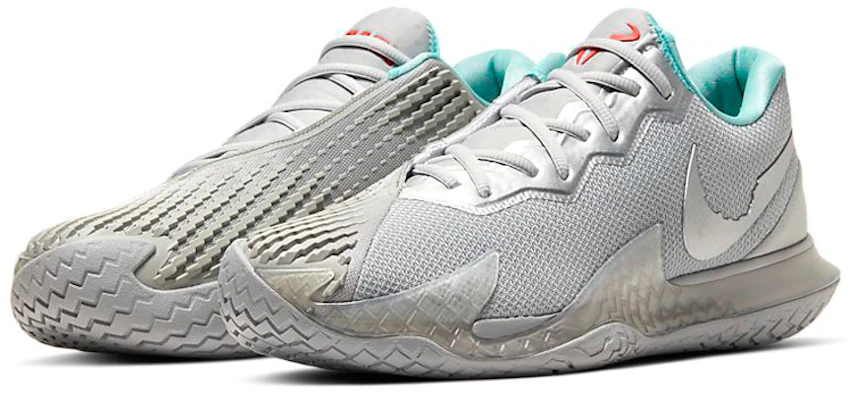 Nike Court Air Zoom Vapor Cage 4 ''Argent Métallique'' CD0424-004 Lookbook Nike Court Air Zoom Vapor Cage 4 ''Argent Métallique'' CD0424-004