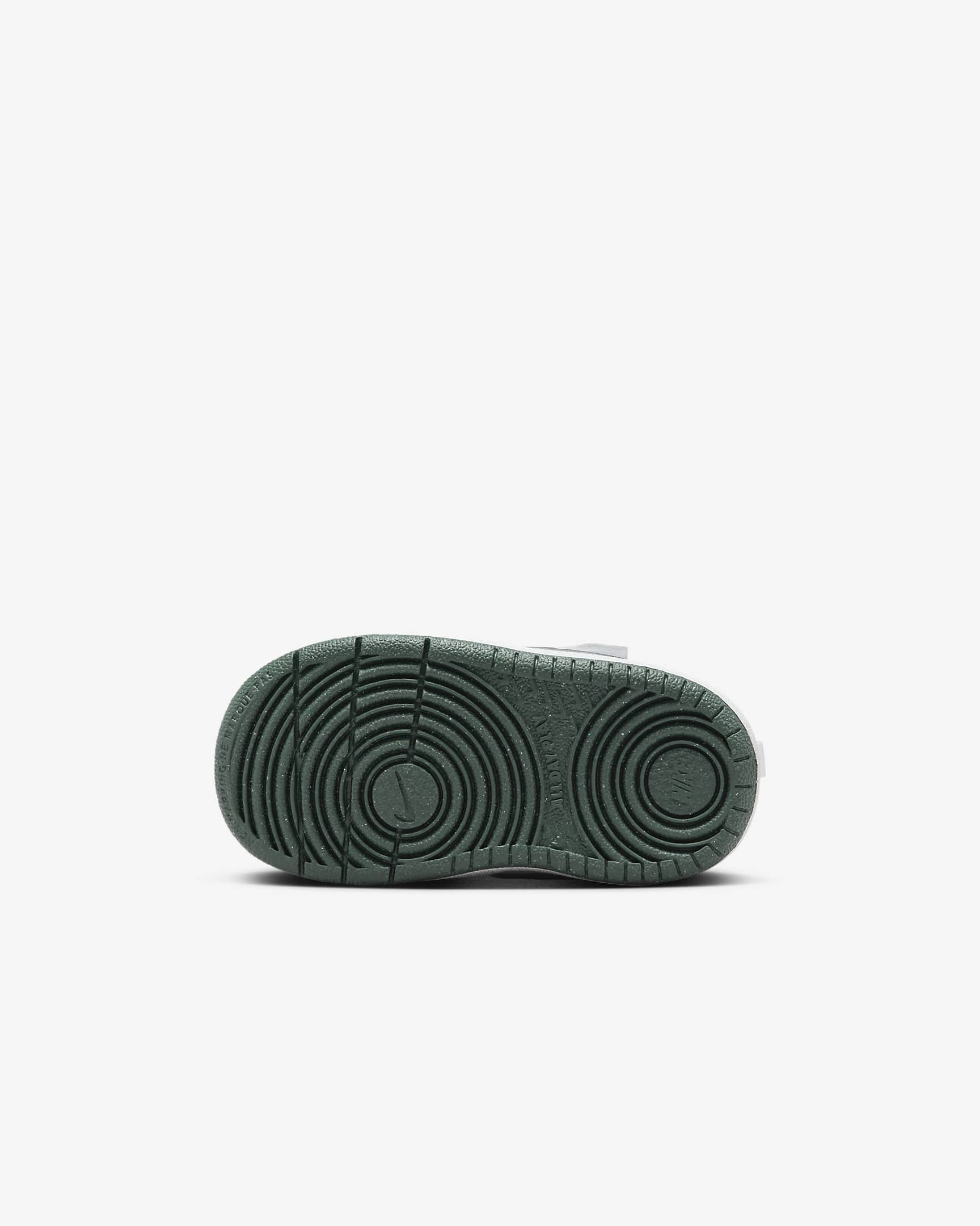 Order Nike Court Burrow Low Recraft「白色復古綠」 DV5458-122