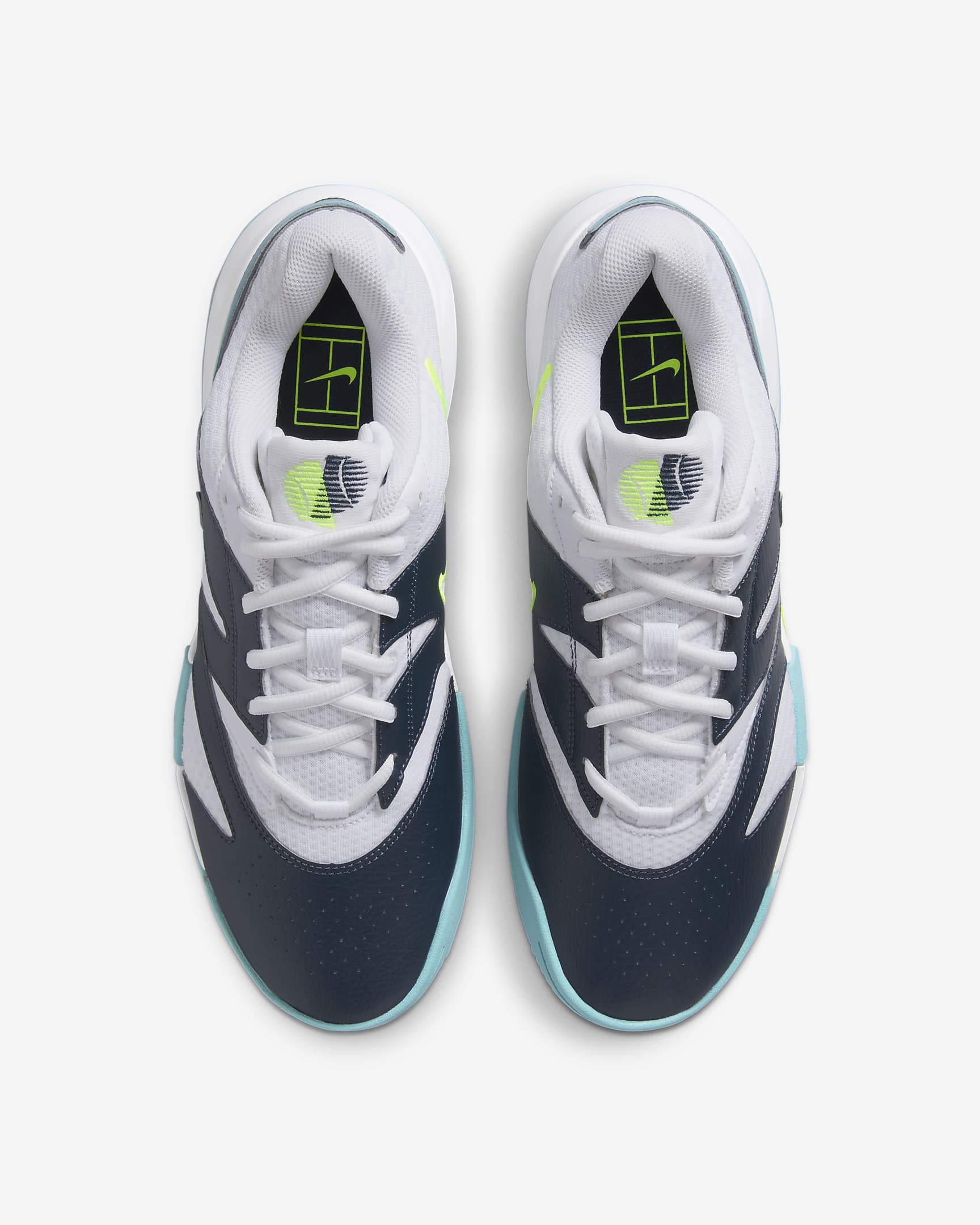 Shop Nike Court Light 4「白色海軍藍」 FD6574-101