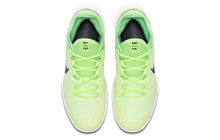 Shop Nike Court Air Max Wildcard 綠黑變奏牌