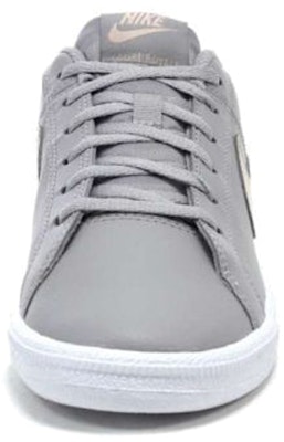 (JR) Sneakers Nike Court Royale 'Abu-abu' Pria/Wanita 833535-009 Lookbook (JR) Sneakers Nike Court Royale 'Abu-abu' Pria/Wanita 833535-009