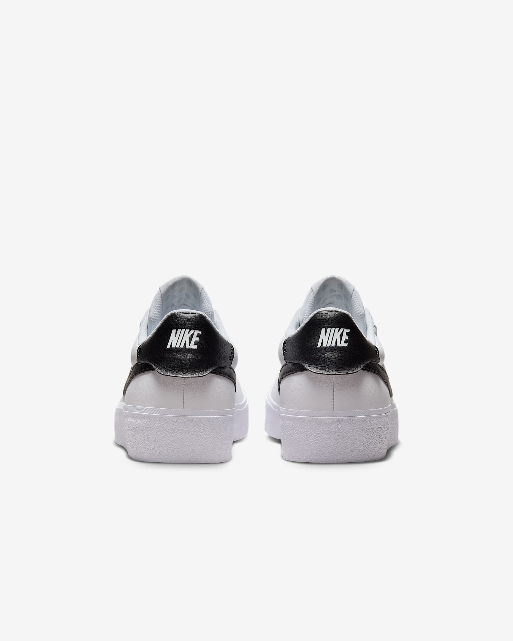 Sizing 나이키 코트 슈트 '화이트 블랙' FQ8146-104