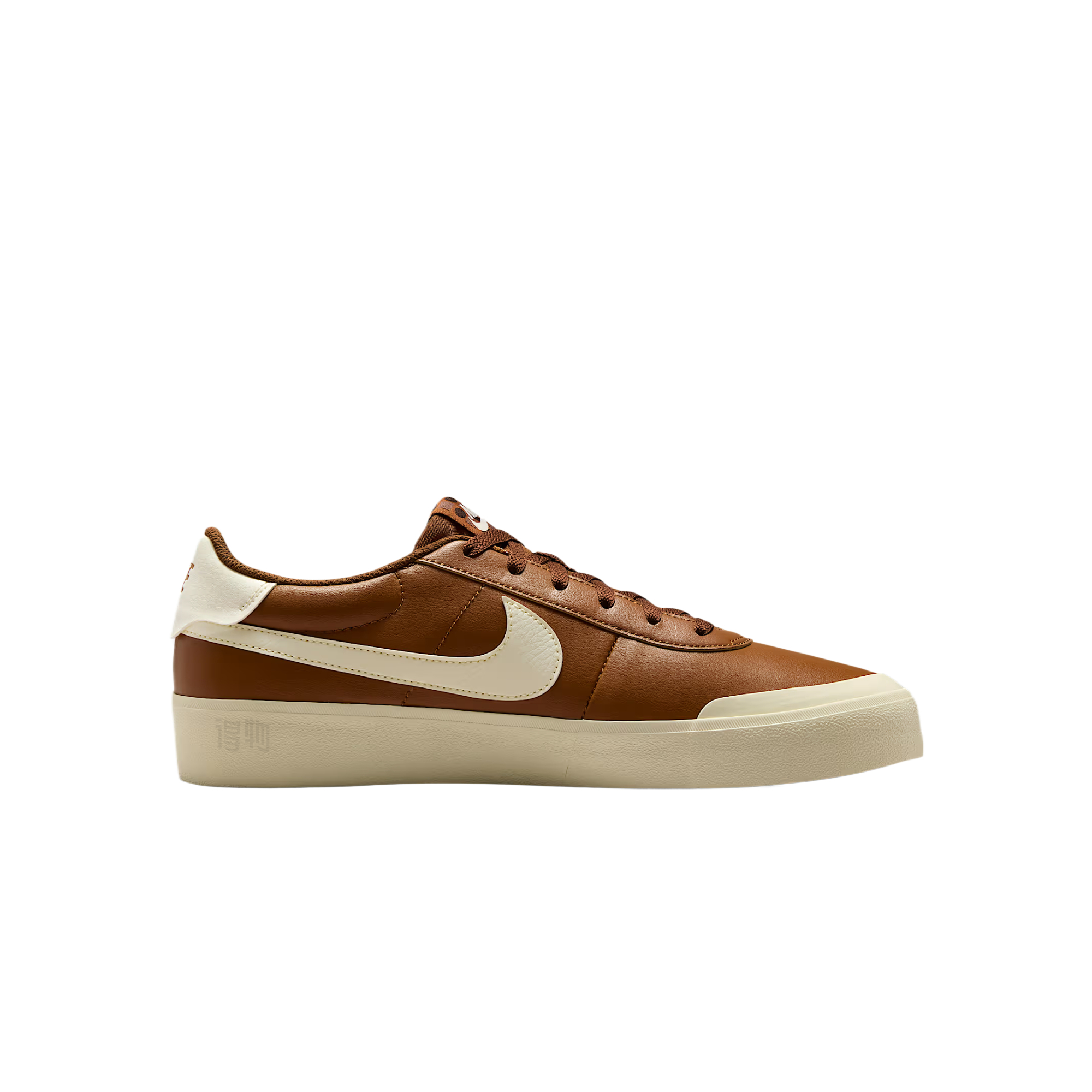 Lookbook Nike Court Shot ''Track Brown'' Schoenen FQ8146-201