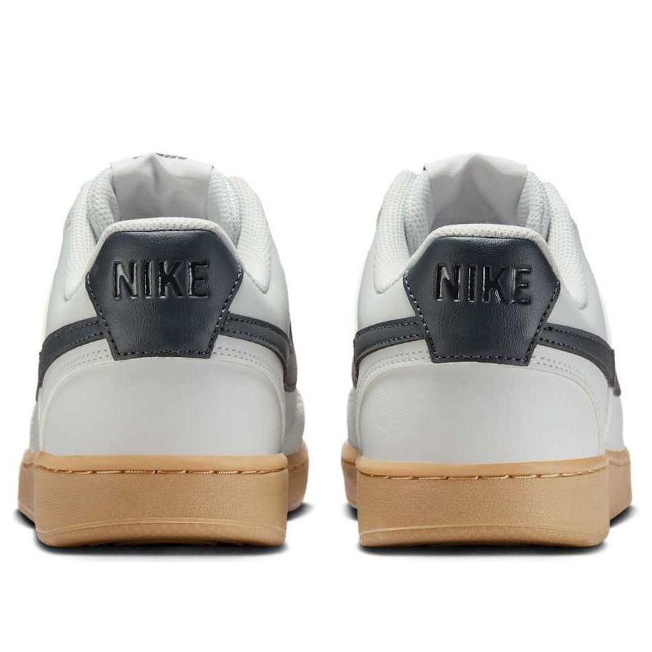 Lookbook ナイキ コート ビジョン ロー 'フォトンダスト アンスラサイト ガム' IB2998-003