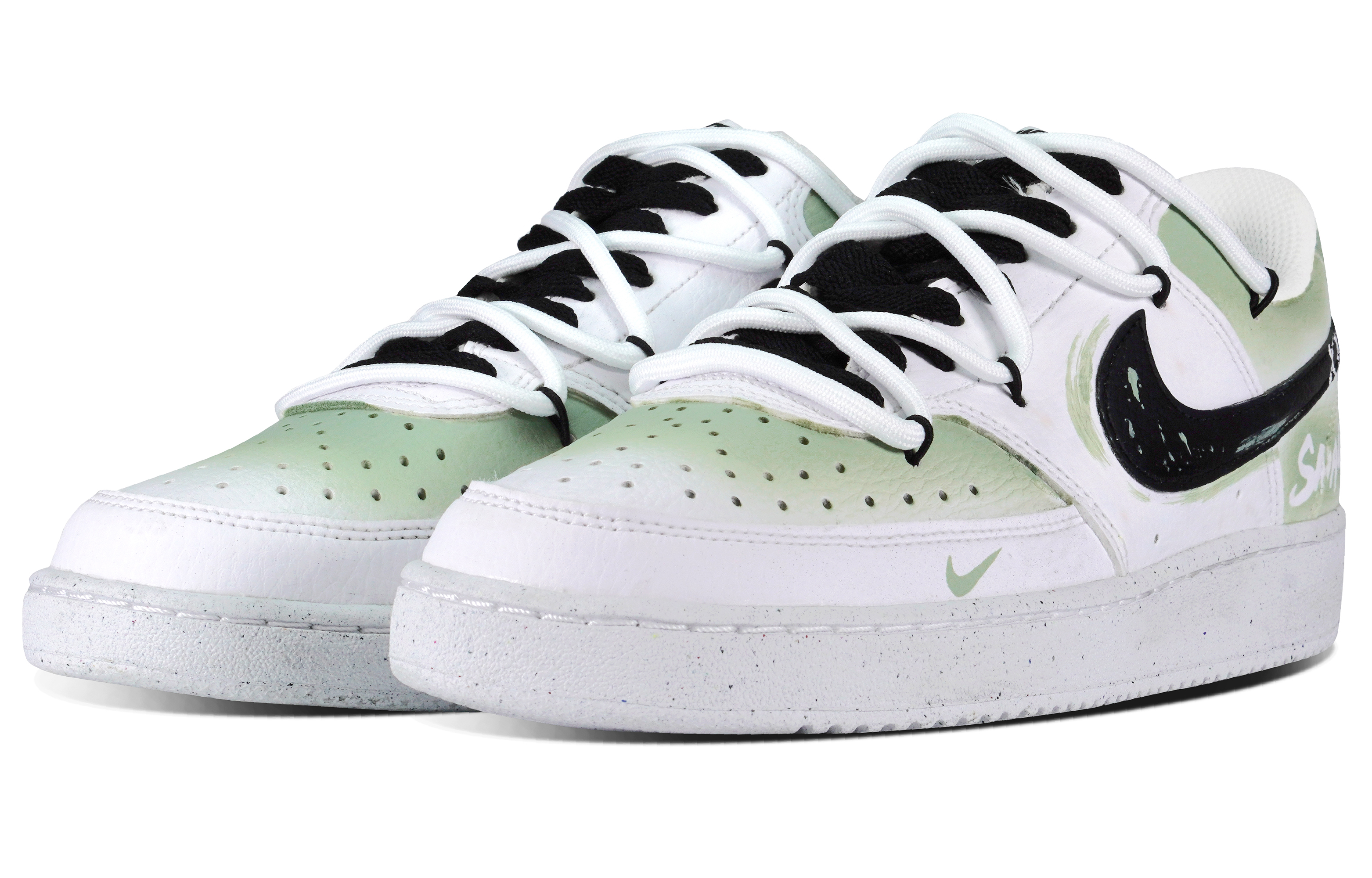 Lookbook 나이키 코트 비전 로우 '야성적 성장' (52 characters) DH2987-101-447769