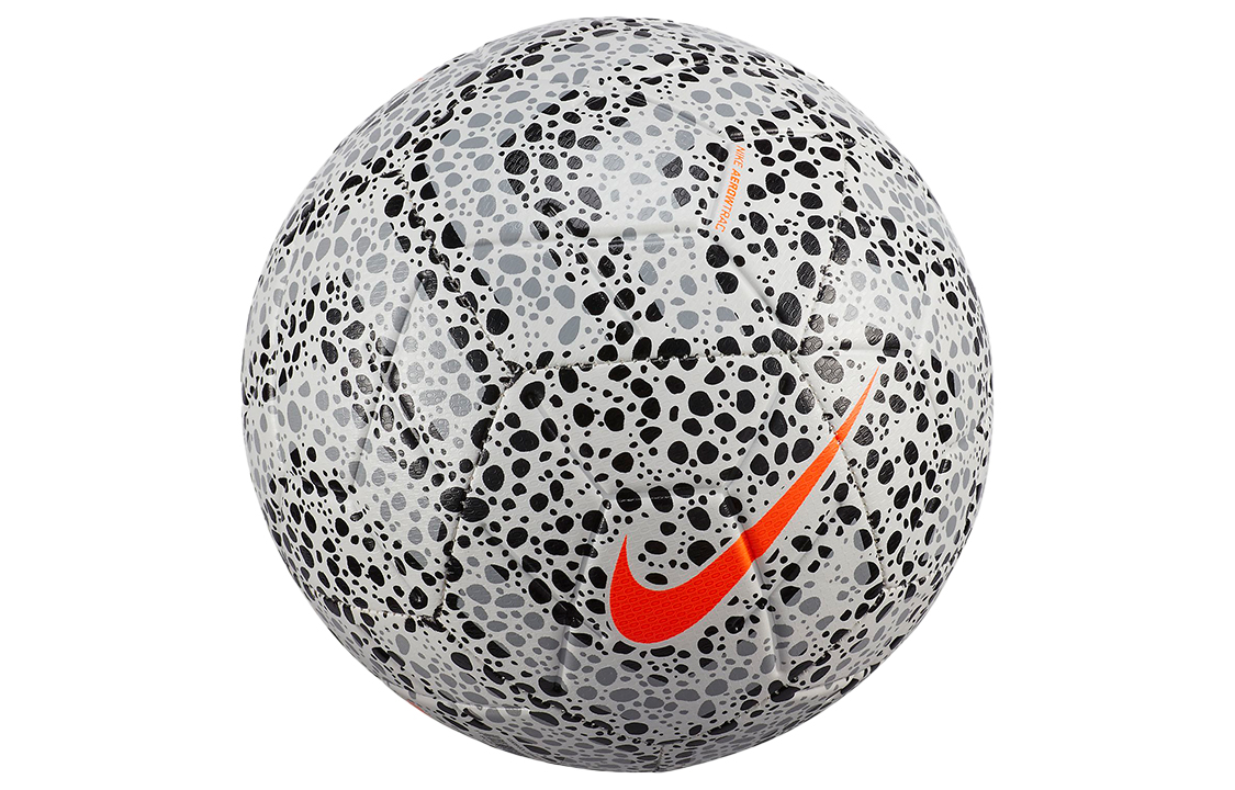 Lookbook 나이키 CR7 스노우 레오파드 한정판 축구공 사이즈 4/5 트레이닝 볼 그레이 CQ7432-100