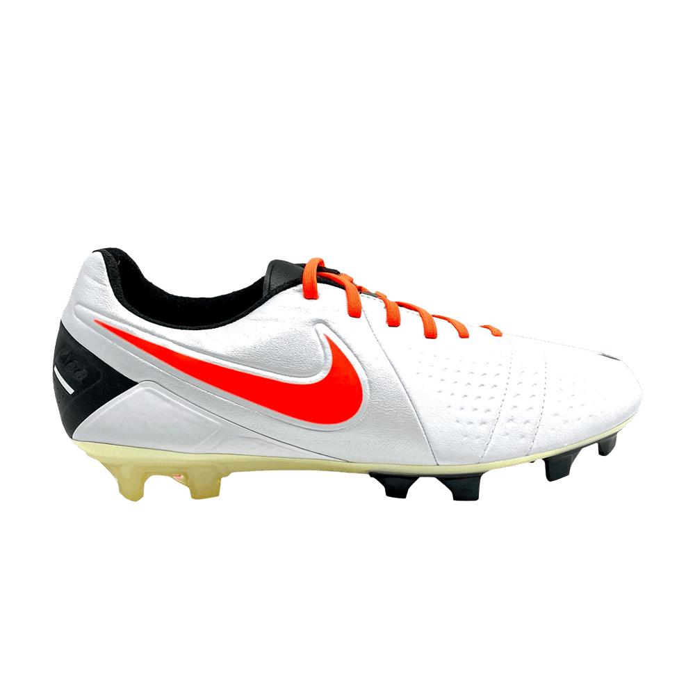 Buy Nike CTR360 Maestri 3 FG White Total Crimson 525166 180 Novelship